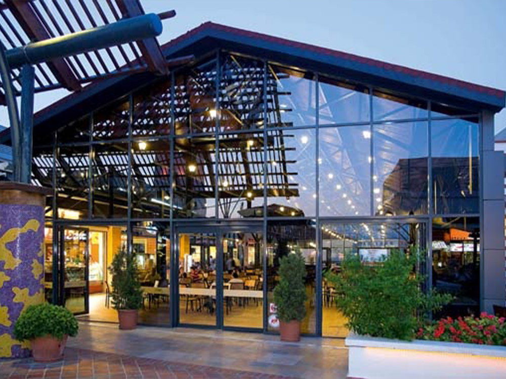 Elektrische schuifdeur buitenaanzicht