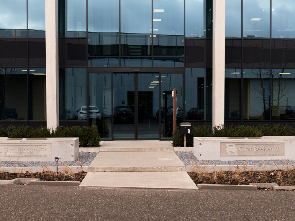 Elektrische schuifdeur buitenaanzicht